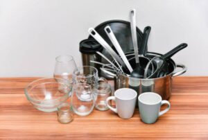 Read more about the article 10 Must-Have Kitchen Tools for Every Home Cook