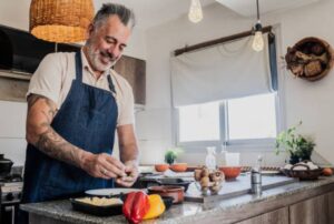 Read more about the article 10 Common Cooking Mistakes (And How to Avoid Them Like a Pro)