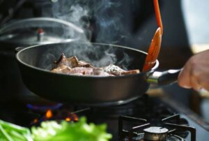 Read more about the article The Ultimate Guide to Cooking Meat Perfectly Every Time